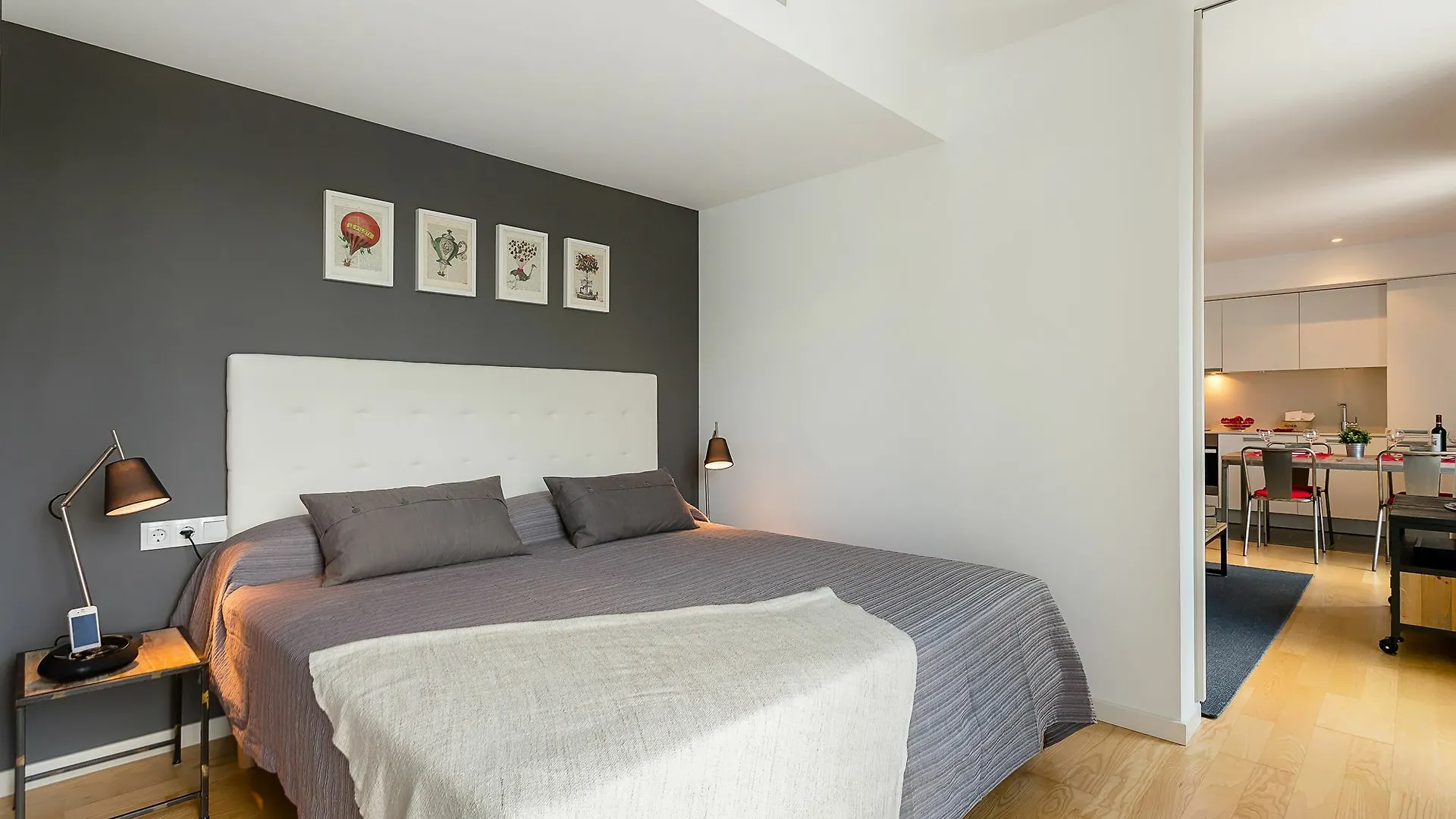 Urban District - Rambla Suites & Pool Barcelona